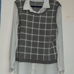 Adrianna Papell Gray and White Knit Top